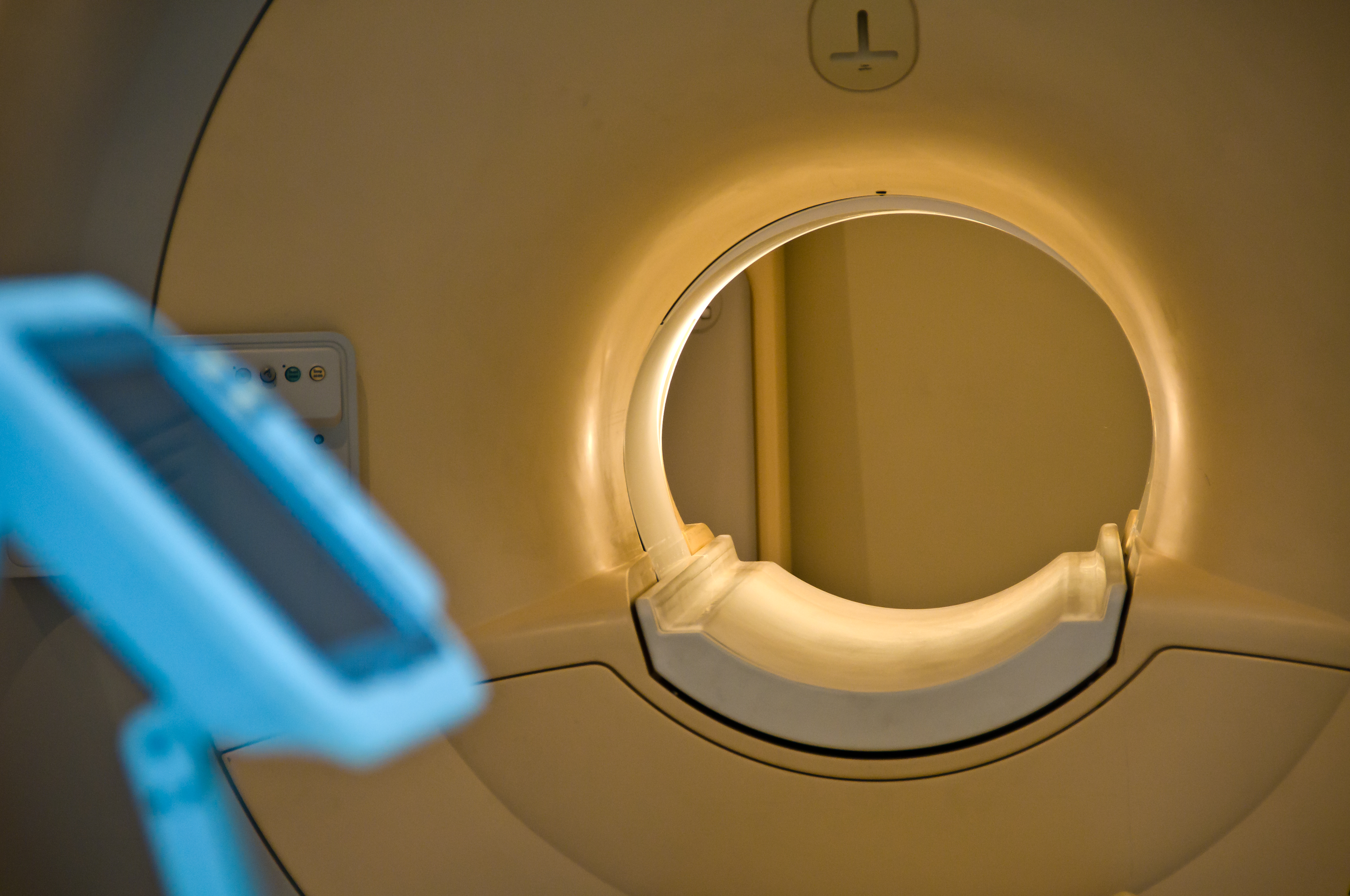 MRI: The Full Field of View