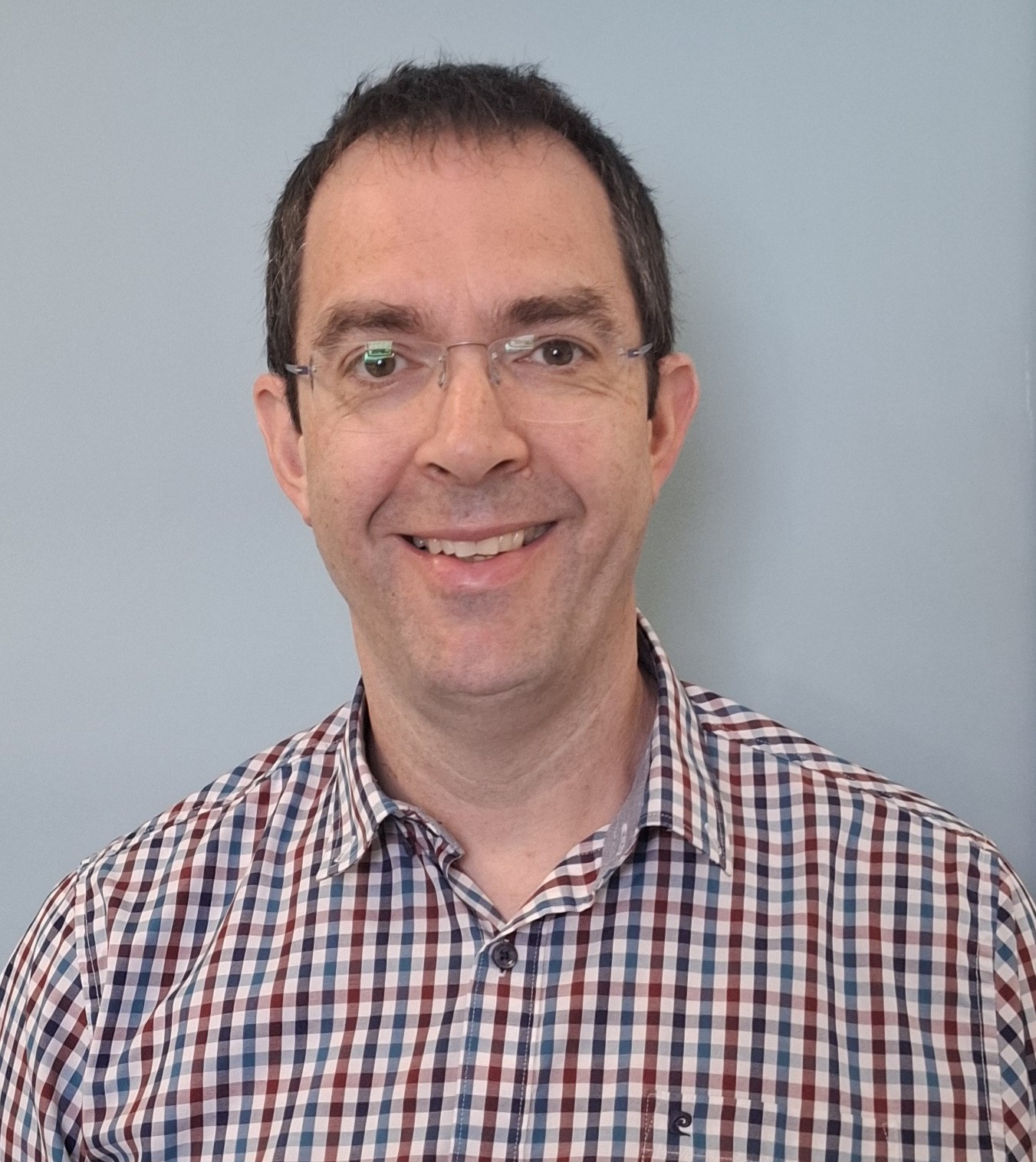 Dr Geoff Heyes